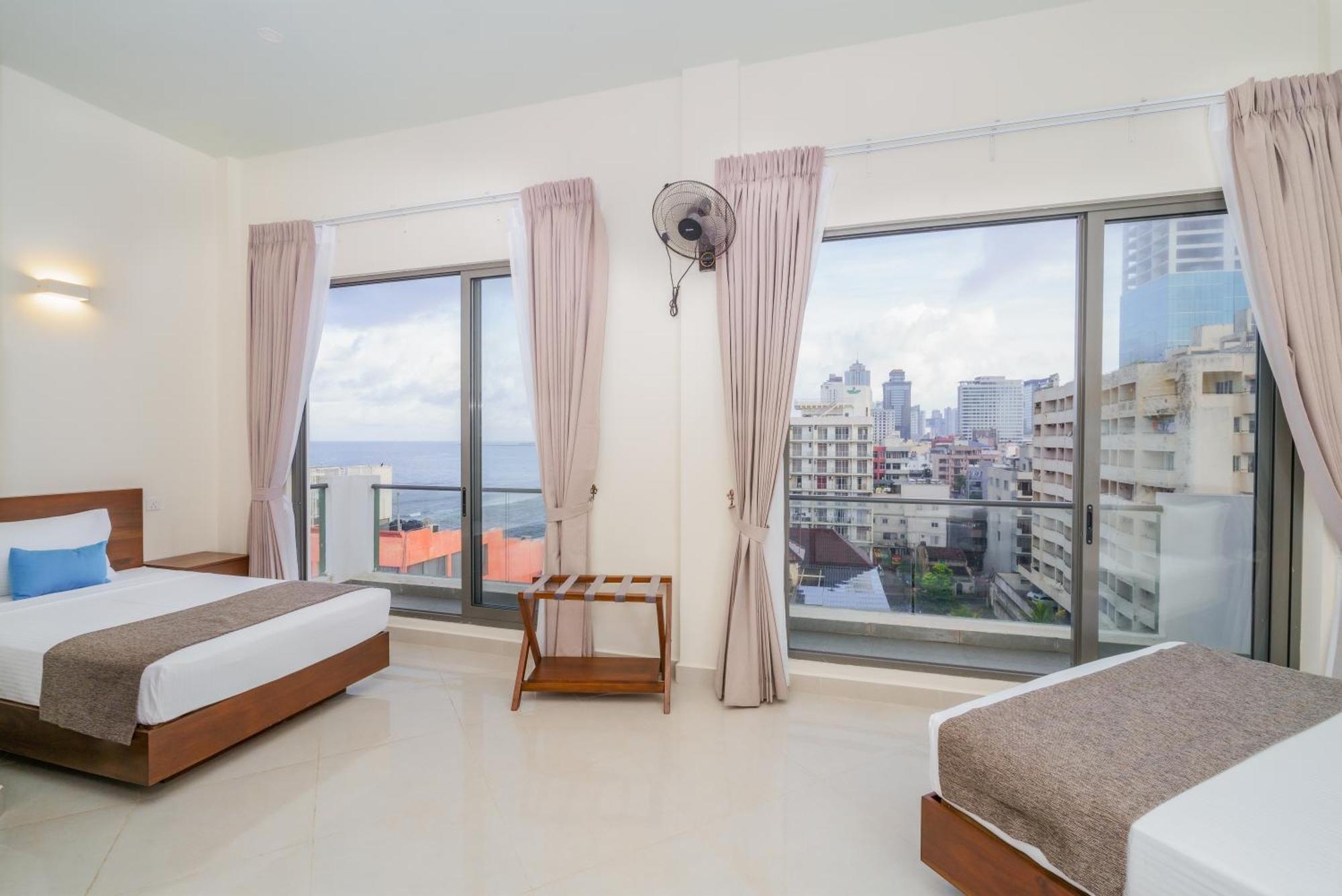 Marine Suites Коломбо Экстерьер фото