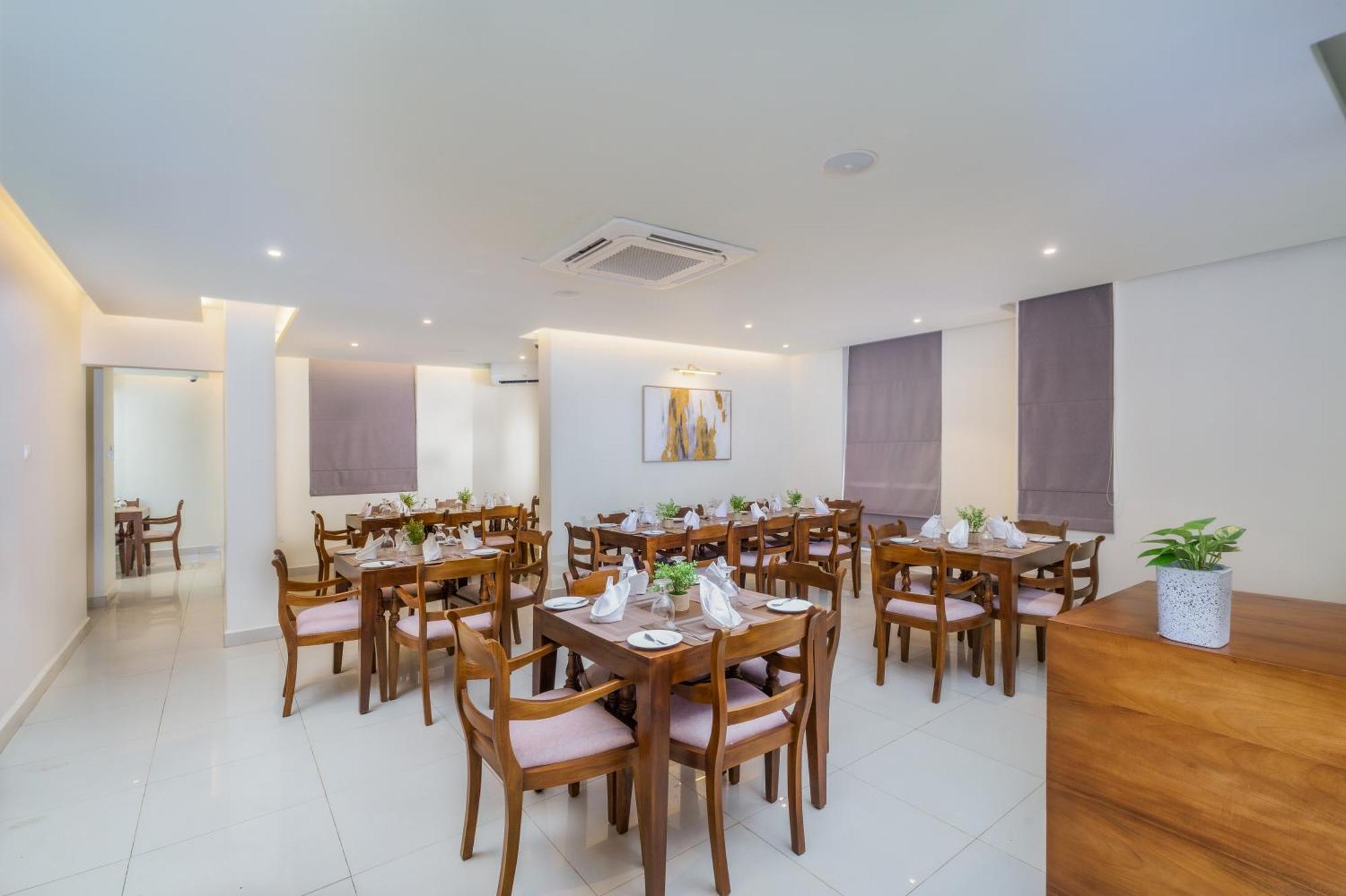 Marine Suites Коломбо Экстерьер фото